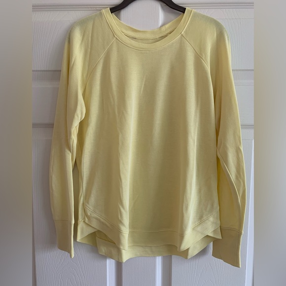 Athleta Scoopneck Light Yellow Sweatshirt Size Small - Picture 3 of 4
